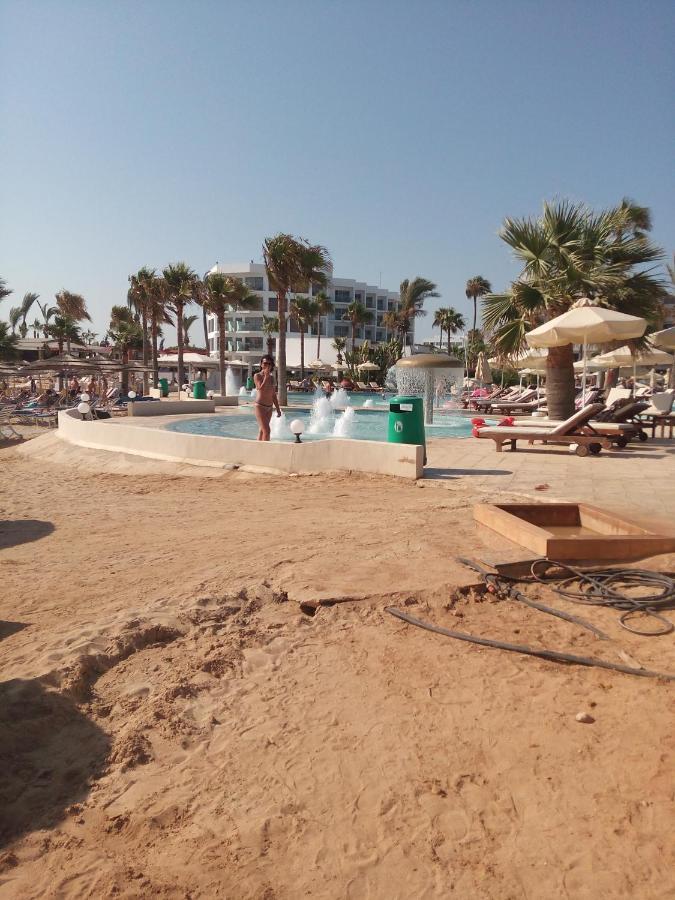 Family And Friends Flat Close To The Sea, Free Internet Ayia Napa Exteriör bild